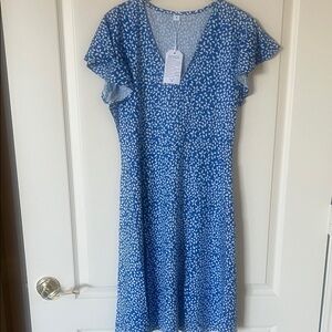 Blue Floral V-Neck Midi Dress with Flutter Sleeves